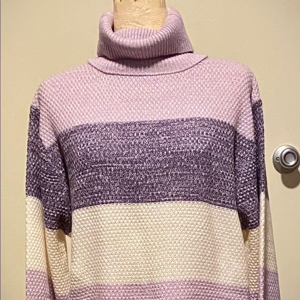 NWT. Color Block Sweater S, M, L